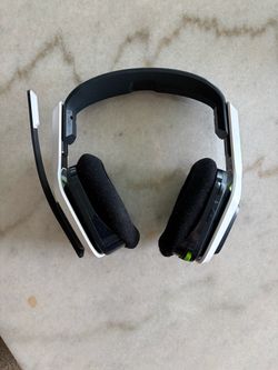 Astro A20 Wireless Gaming Headset
