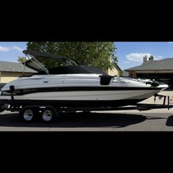 2002 Chaparral Sunesta 233