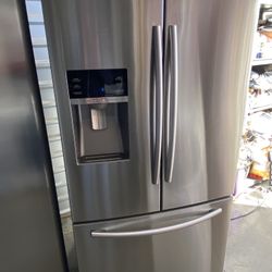 Samsung Refrigerator French Door Counter Depth  