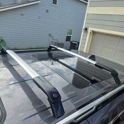Roof rack cross bars
