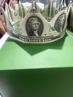 Money crowns