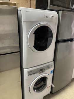 washer dryer set bloomberg 24 inches