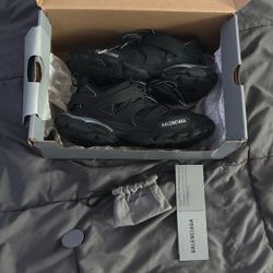 Balenciaga Tracks (LED)