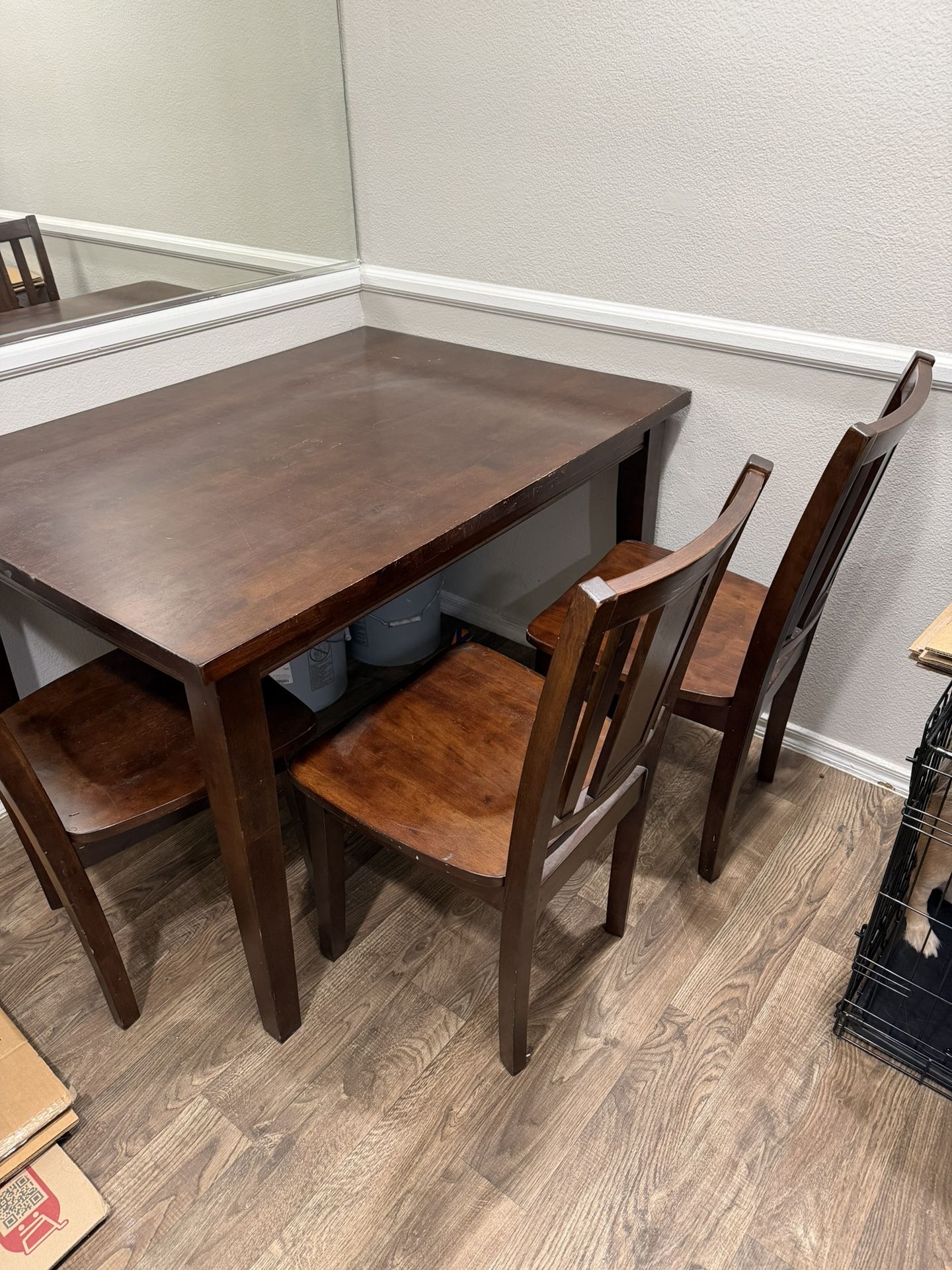Dining room table 