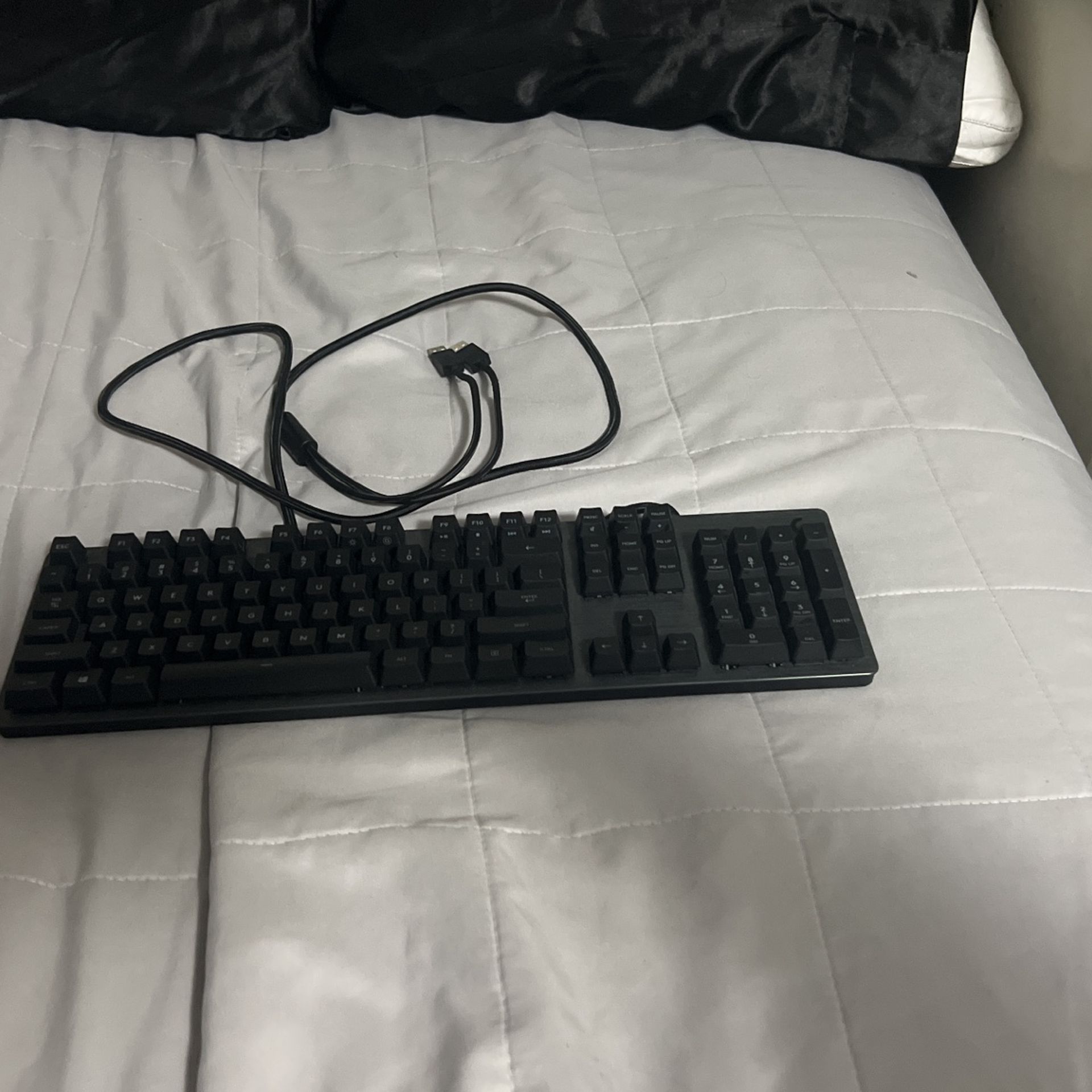 Logitech G413 Carbon keyboard for 40 bucks