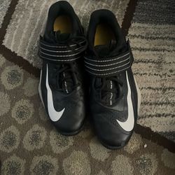 Nike Men’s Savaleos Shoes 