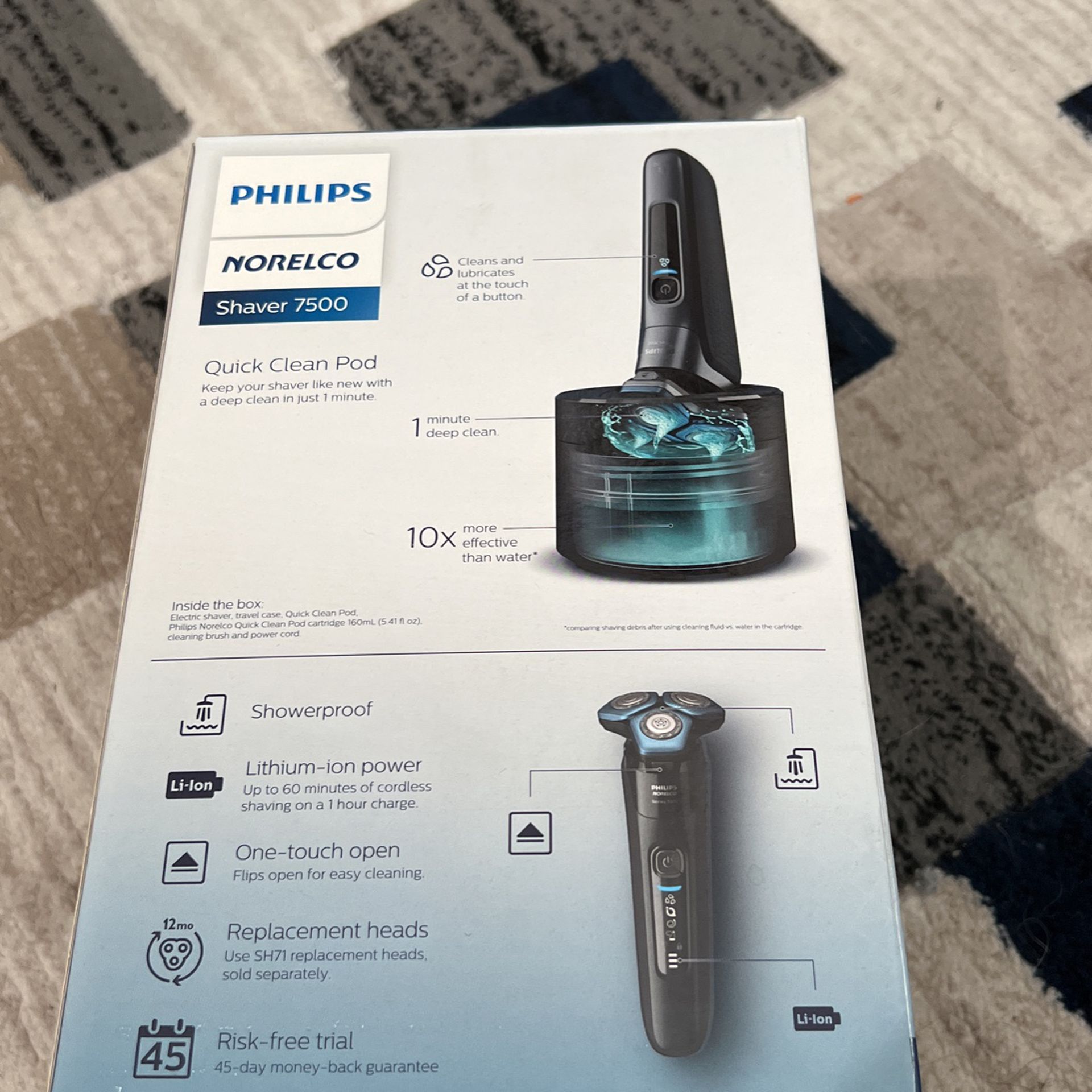 How to use the Quick Clean Pod with Philips Shavers 