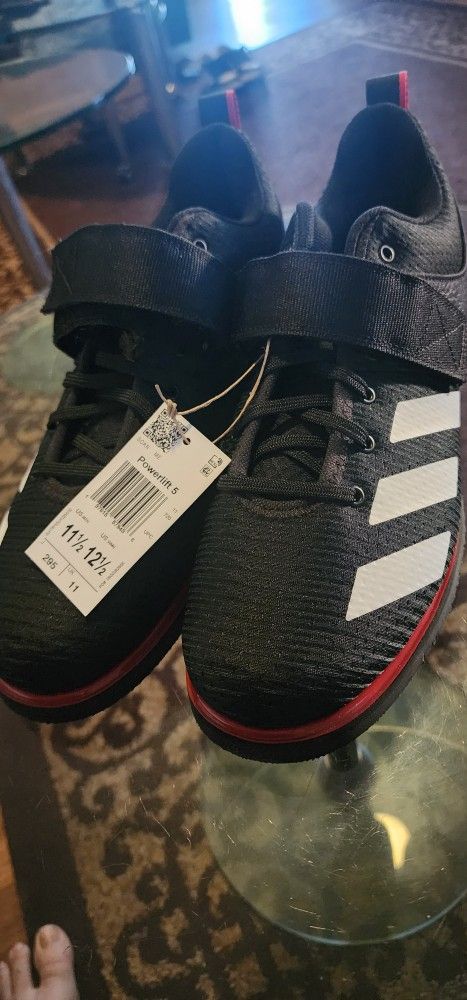Adidas Powerlift 5