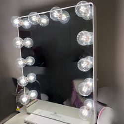 Impression Vanity Mirror