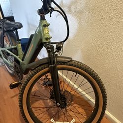 Radster Trail Electric Off-Road Bike