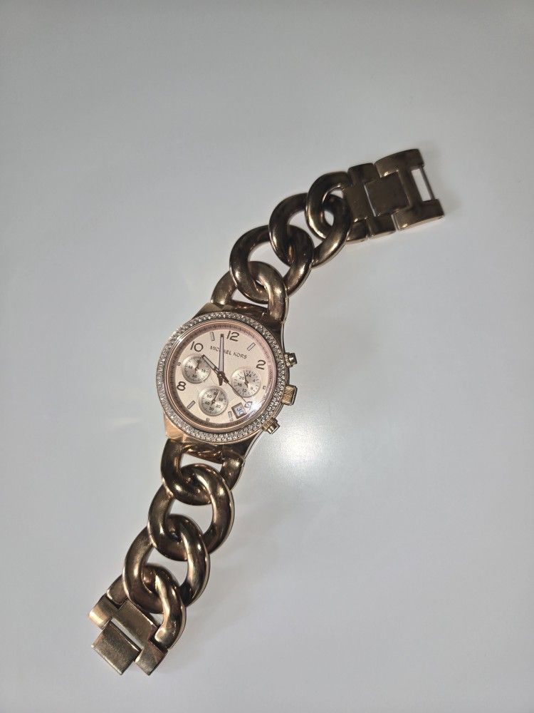 Michael Khors Rose Gold Tone Woman's Watch