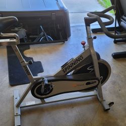 Indoor Cycling Bike Exercise Bike