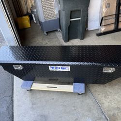 Better Built 73 21 02 85 Narrow Low Profile Crossover Classic Wedge Tool Box for Tacoma  Mazda 