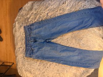 Levi's Light Wash Denim Jeans