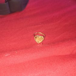 10 K Hello Kitty Ring Size 7 