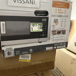 Vissani 0.9 cu. ft. Countertop Microwave