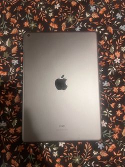 Apple iPad (8th gen)
