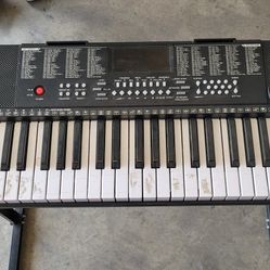 Keyboard W/stand & Charger
