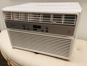 Brand New Midea EasyCool 6000 BTU Window Air Conditioner - White (MAW06R1BWT)