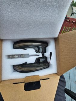 Turn signal sequential light toyota tacoma 2016-2023
