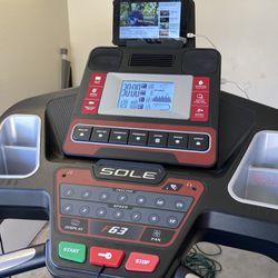 Sole F 63 Treadmill Like New