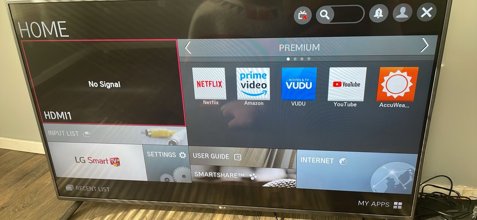 55” LG TV