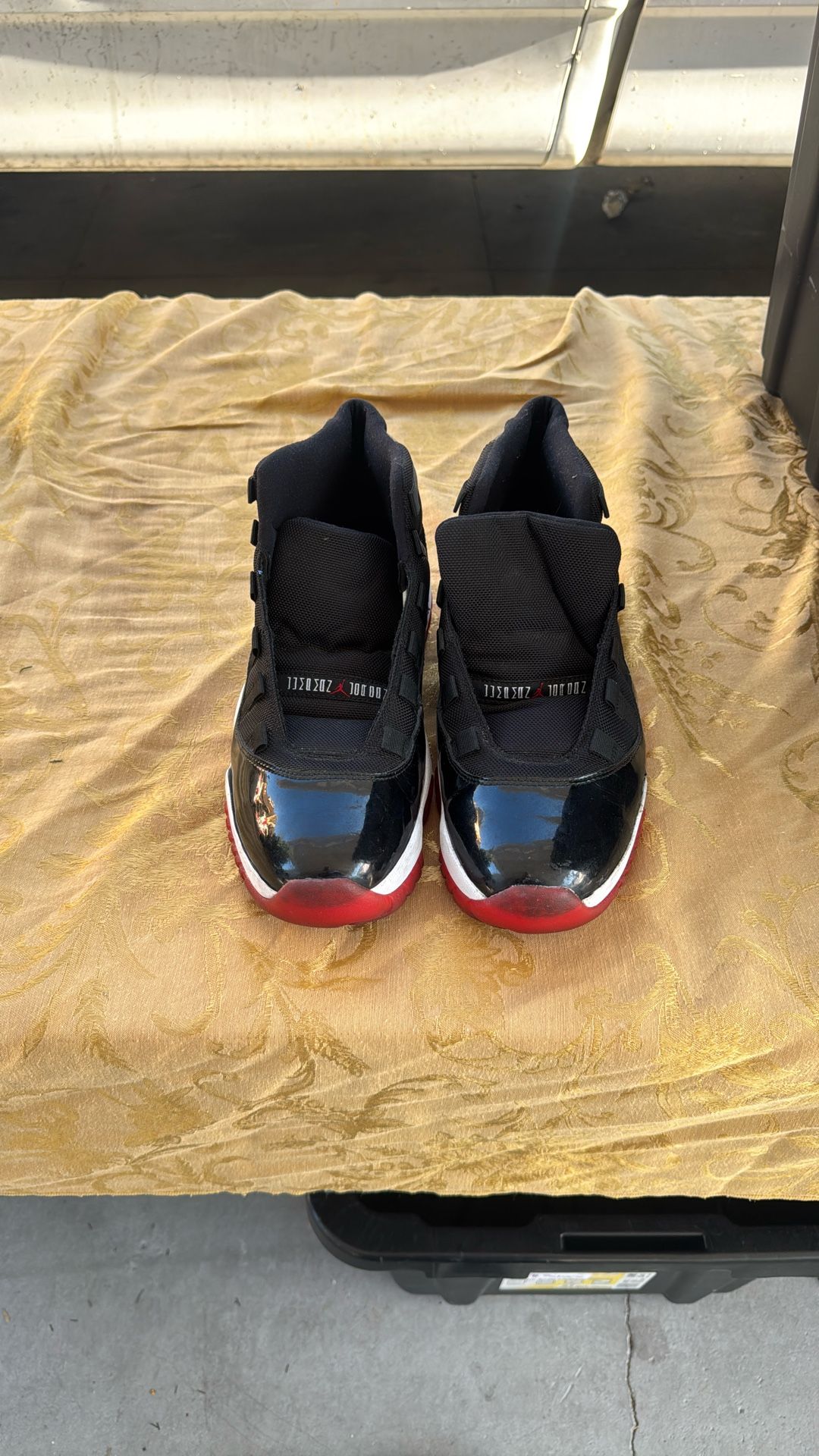 Pre-Owned Jordan 11’s Breads 8/24/12