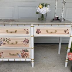 Floral White Peach Desk 