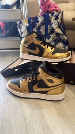 Originals ! No replica Size 7 male sneakers