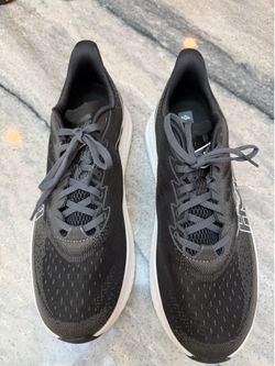 Hoka Mach 6 Running Shoe