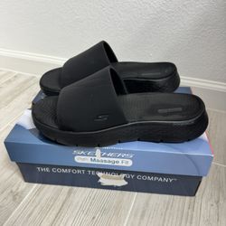 Skechers Size 12 Massage Fit 