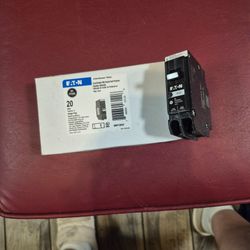 Eaton 20 Amp Curcuit Breaker with Ground Fault  Protection
