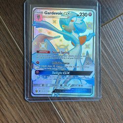 Shiny Gardevoir GX - Hidden Fates
