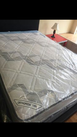 Full mattress set
