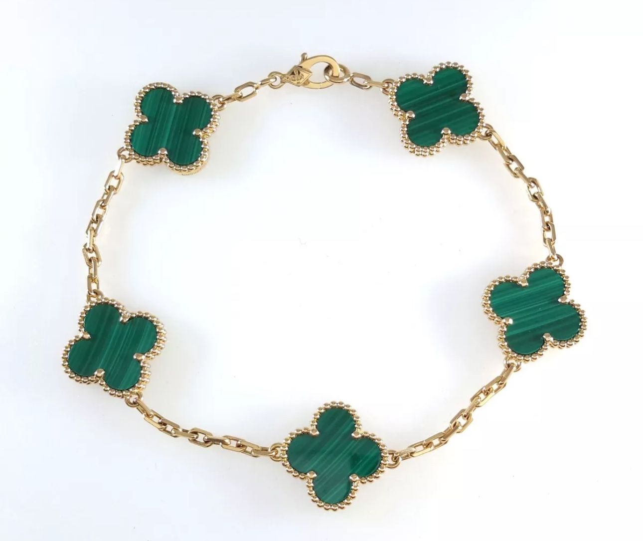VAN CLEEF & ARPELS MALACHITE YELLOW GOLD BRACELET