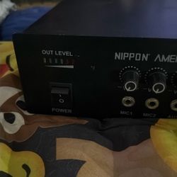 Nippon  America Amp With. Auto Reverse Cassette Player 