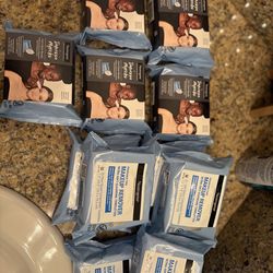 Make up remover wipes