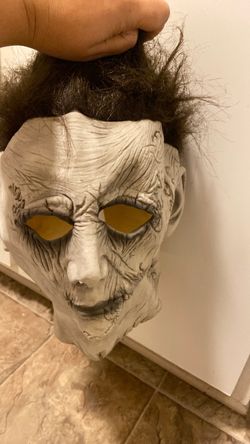 Michael Myers Halloween mask