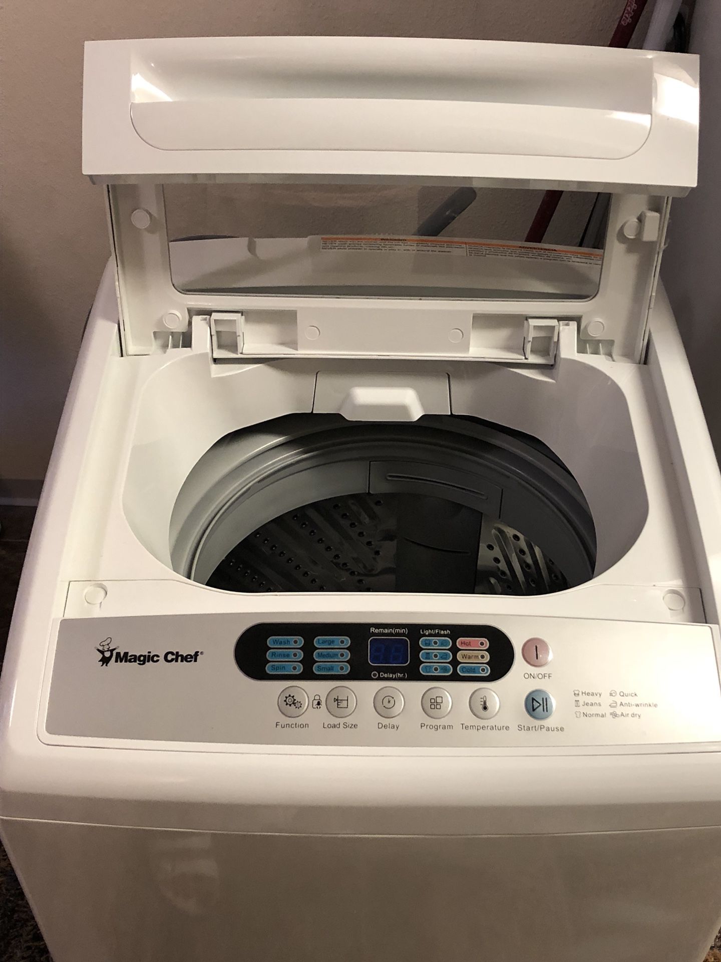Magic chef Portable Washer 2.1 Cubic Feet (Broken Lid) for Sale in  Flushing, NY - OfferUp