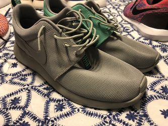 Nike Roshe mens size 11