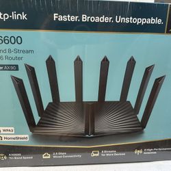 NEW (unwrapped) TP—Link AX6600 Tri-Band WIFi 6 Router (Archer AX90) 