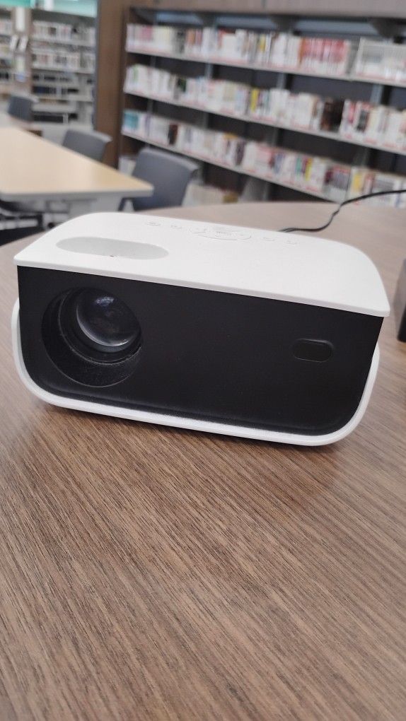 Mini LED Projector