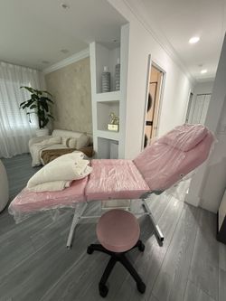 Camilla estética profesional color rosa (como nueva)