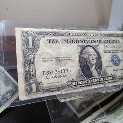 1935F Error Blue Star $1 Note 