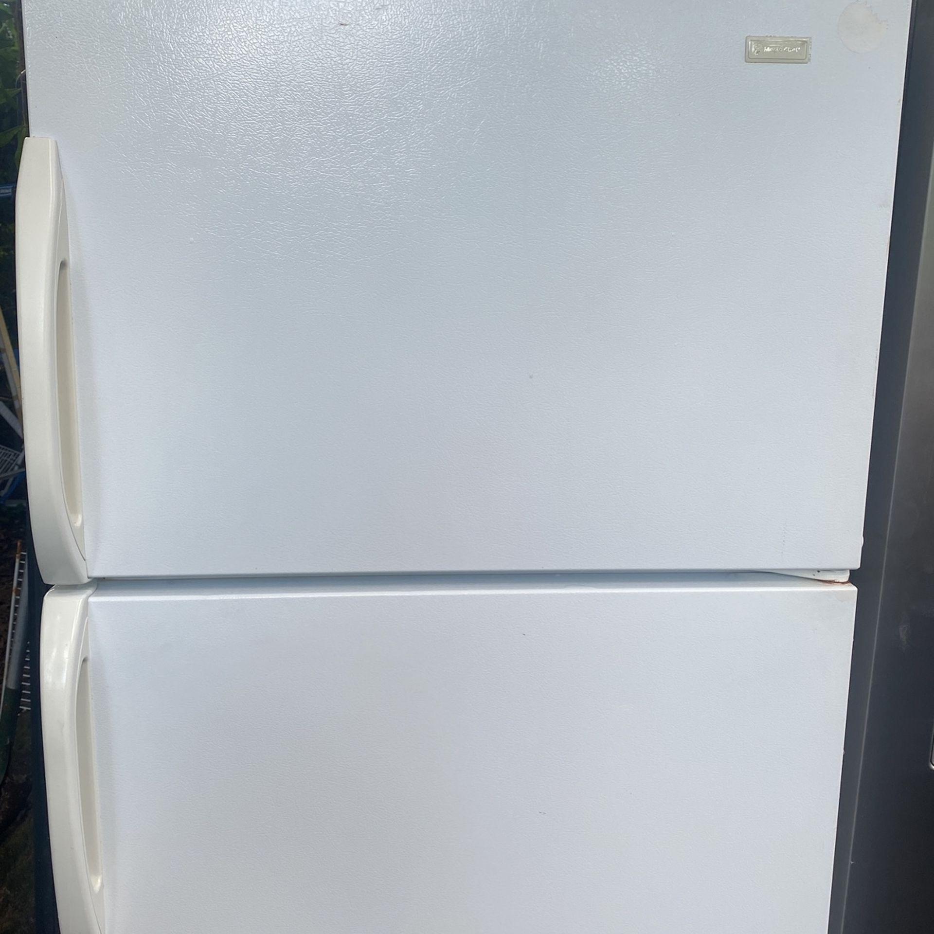 Magic Chef Refrigerator