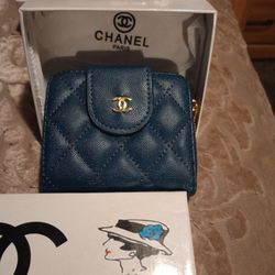 Chanel Wallet Beautiful Blue