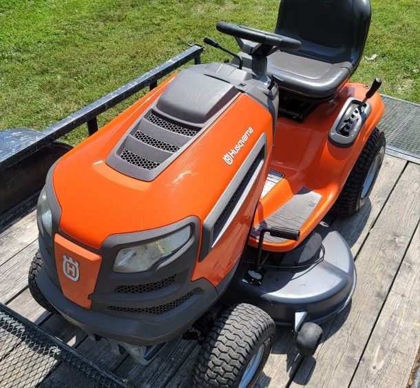 Riding Lawnmowers