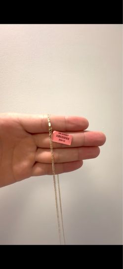 Cadena larga Corte Filo, oro de 10K.