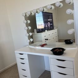 Impressions Vanity For Sale! 