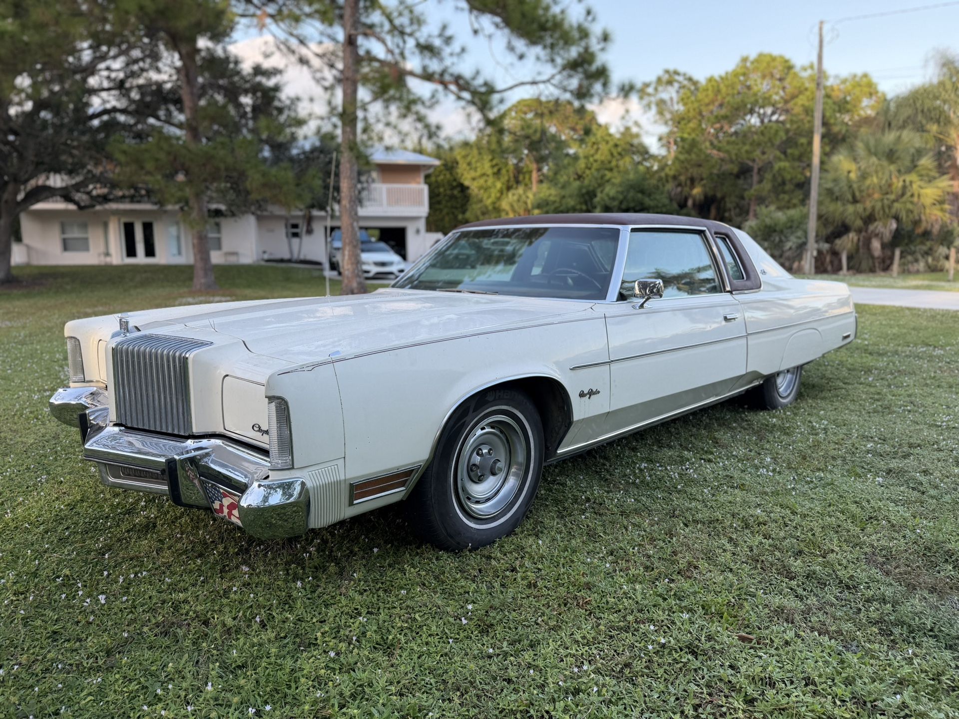 1976 Chrysler New Yorker Brougham Coupe